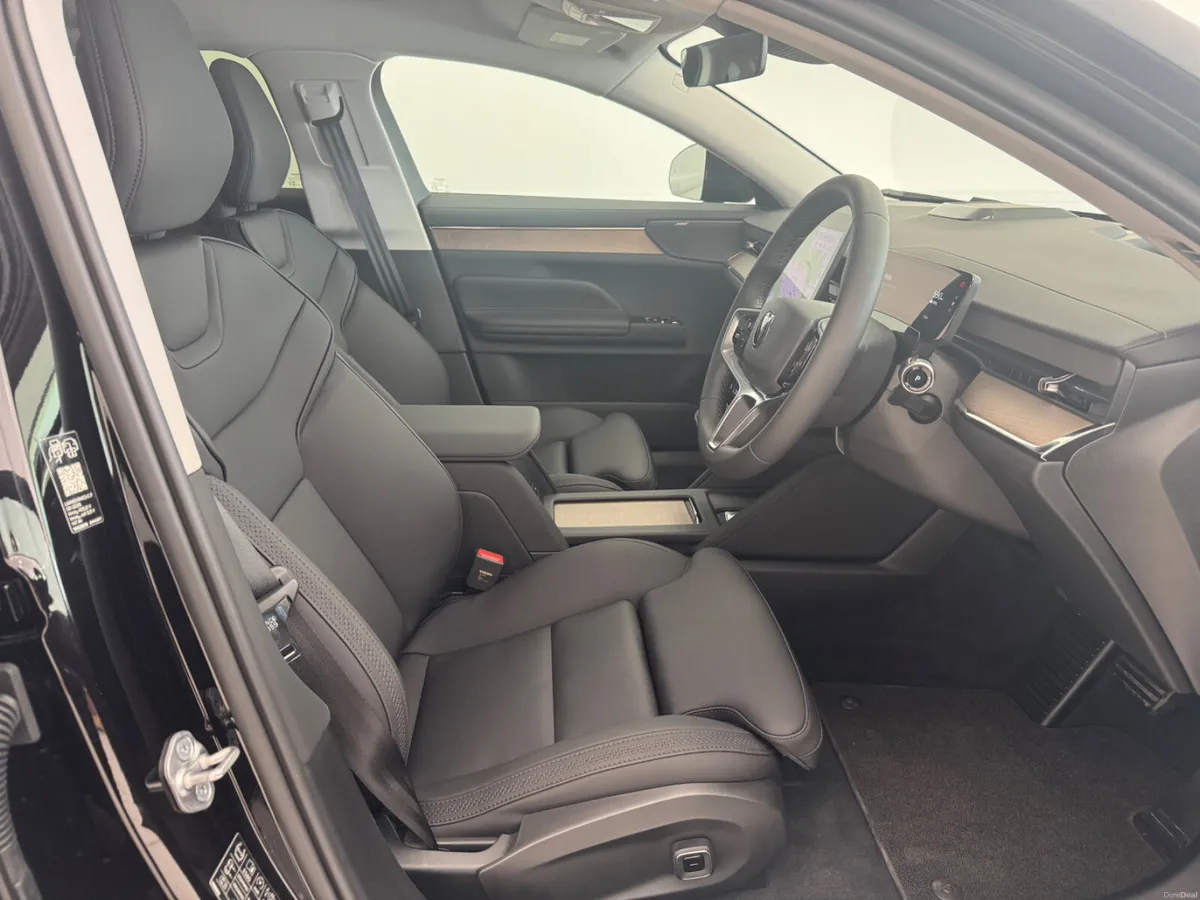 Volvo ES90 2026 - Image 5