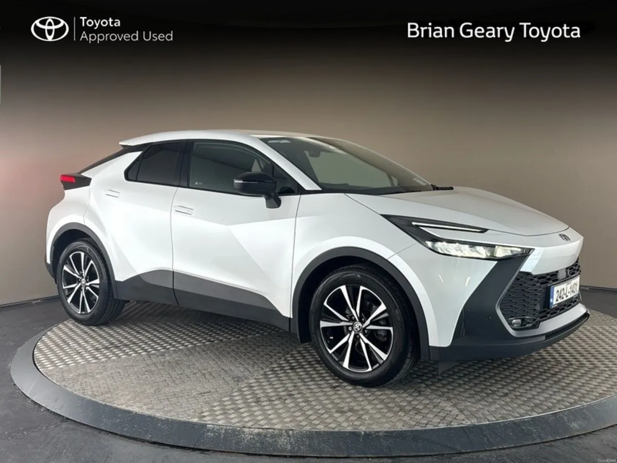 Toyota C-HR HYBRID SPORT - Image 1