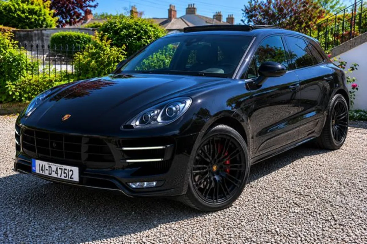 Porsche Macan 2014 - Image 1
