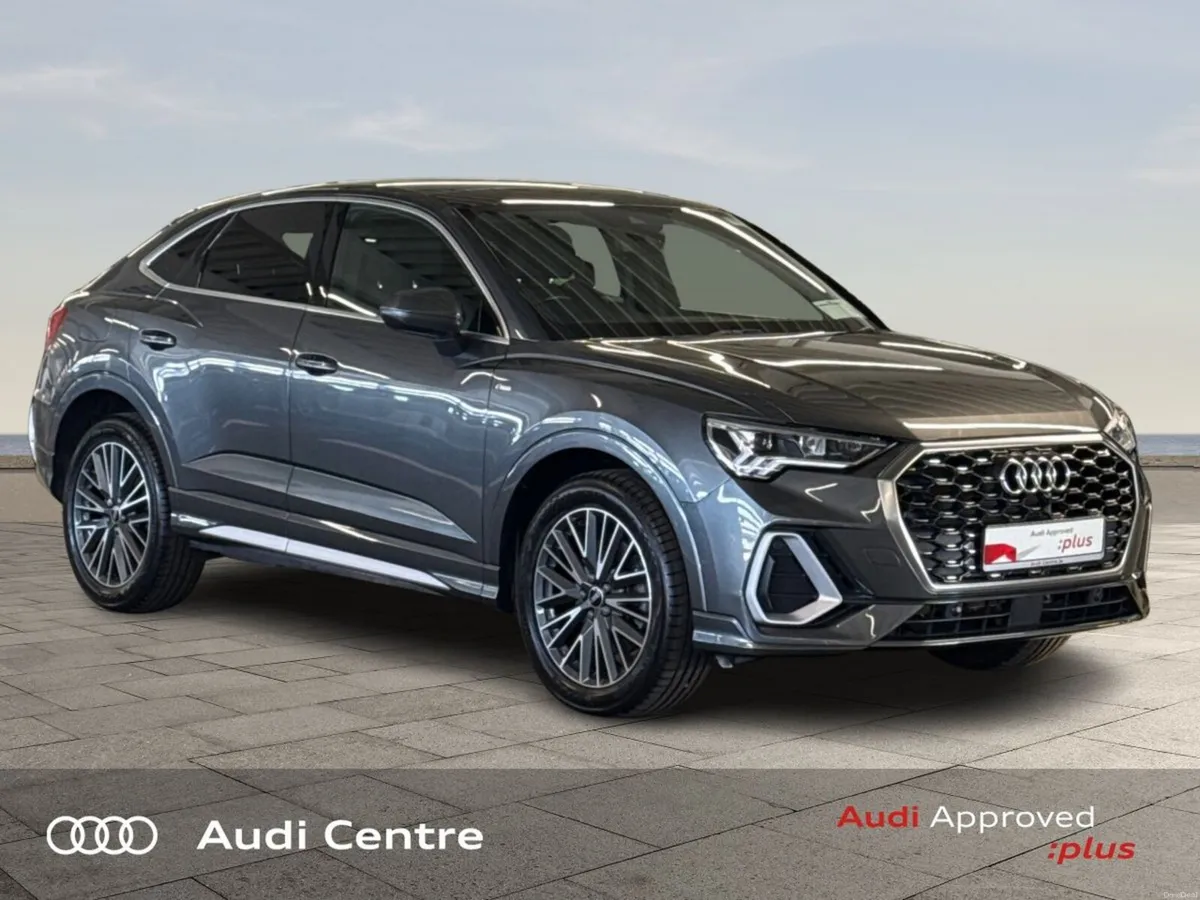 Audi Q3 45 TFSI E S Tronic S line - Image 1