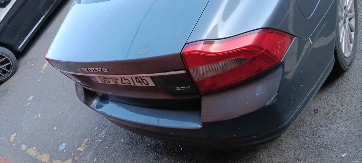 Volvo s80 2008 2.0l - Image 3