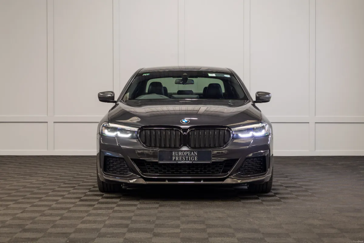 2021 BMW 5-Series 530e M-Sport - Image 2