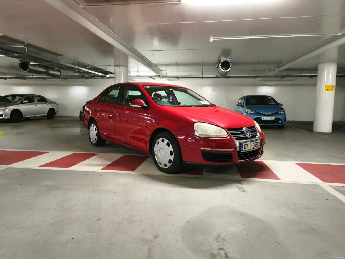 VW Jetta very low km - Image 1
