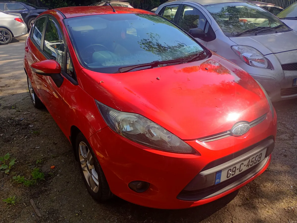 Ford Fiesta 2009 - Image 2