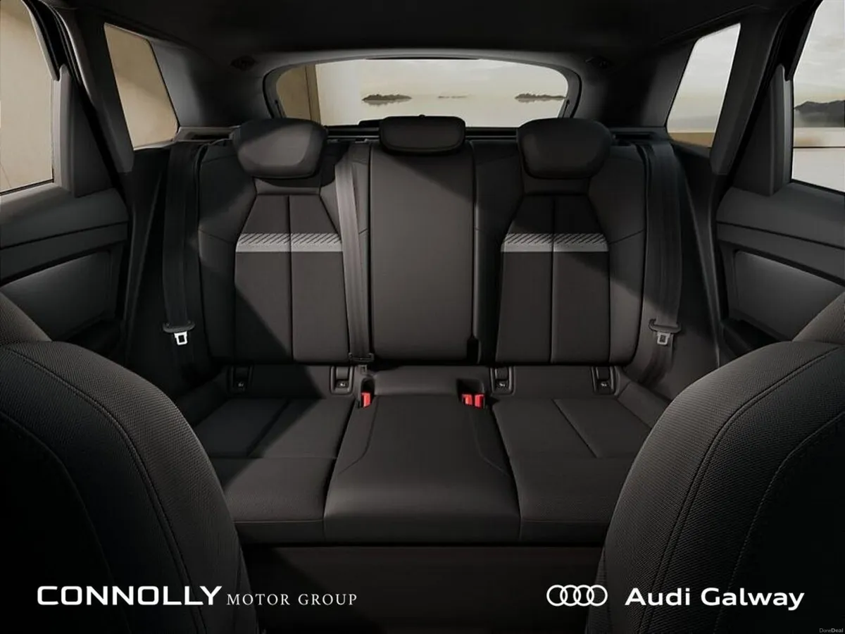 Audi Q4 e-tron €620 p/m E-TRON PERFORMANCE ADVANCE - Image 6