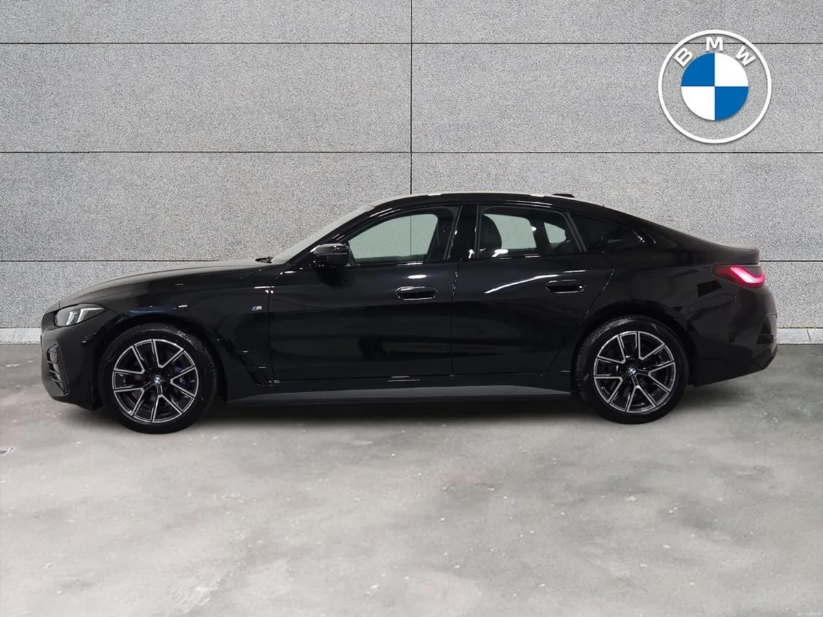 BMW i4 eDrive35 M Sport - Image 4