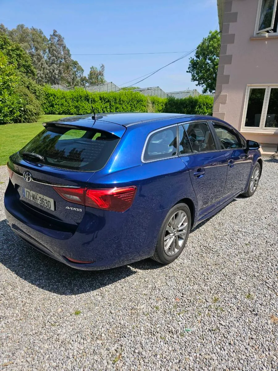 Toyota Avensis Estate 1.6 D-4D - Image 5