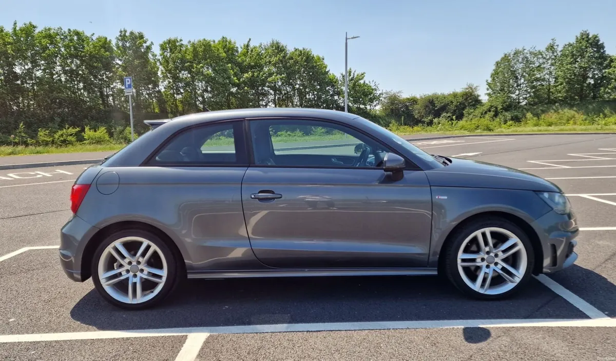 2011 Audi A1 S-Line 1.6 TDI - Image 3
