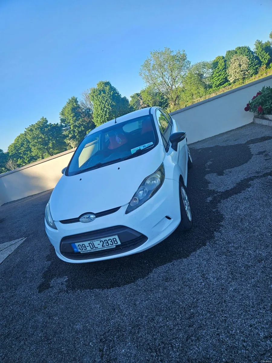 Ford Fiesta 2009 - Image 1