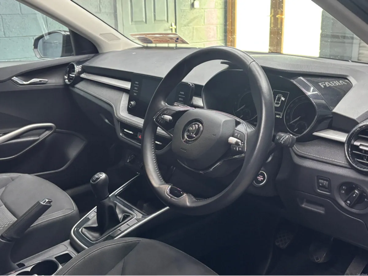 Skoda Fabia STYLE 1.0 TSI 95BHP 5DR - Image 4