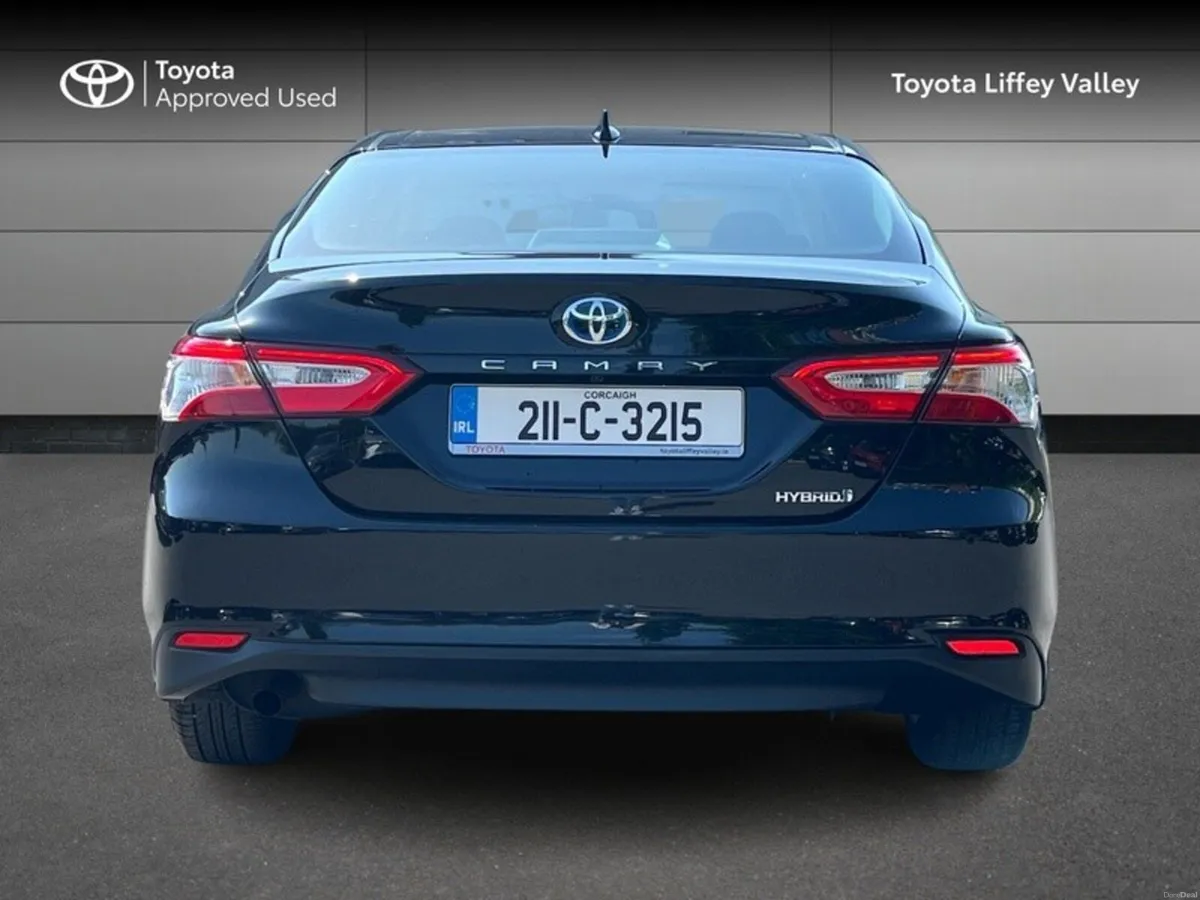 Toyota Camry CAMRY HYBRID SOL - Image 4