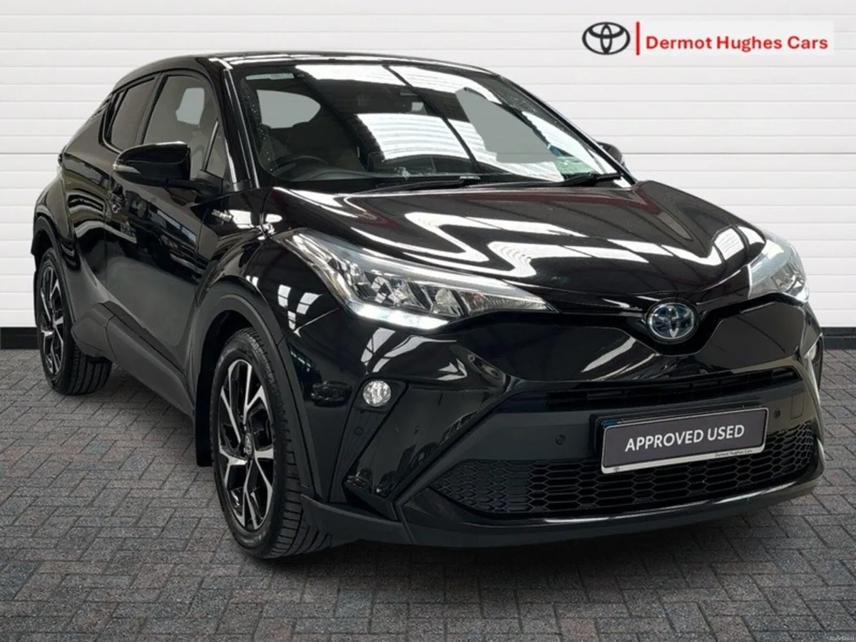 Toyota C-HR 1.8 HYBRID SPORT - Image 1