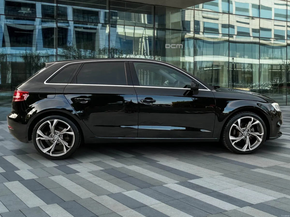 Audi A3 Sportback 30TFSI S-T - Image 4