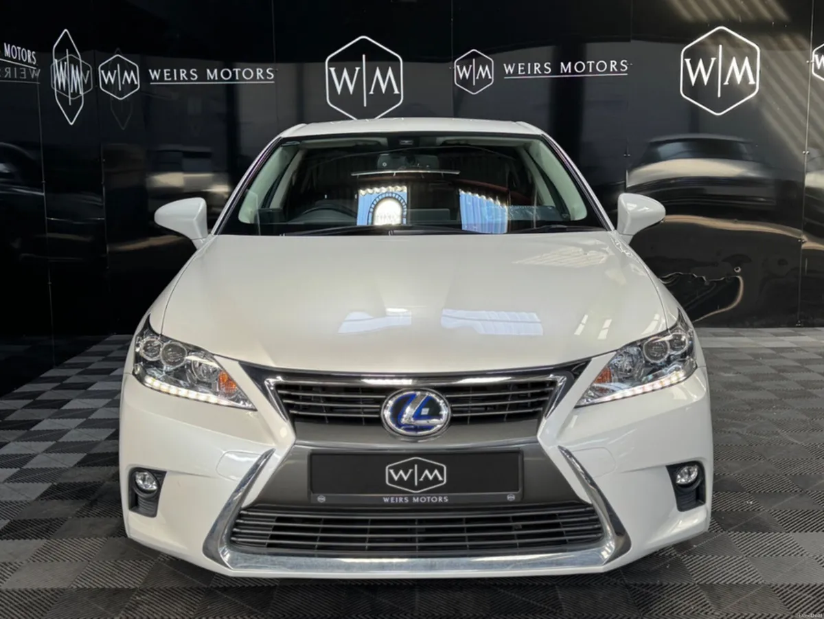 Lexus CT SPORT HYBRID LOW MILEAGE - Image 4