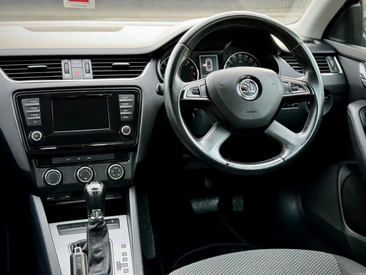 Skoda Octavia 2015-Automatic-NCT-Good condition - Image 3