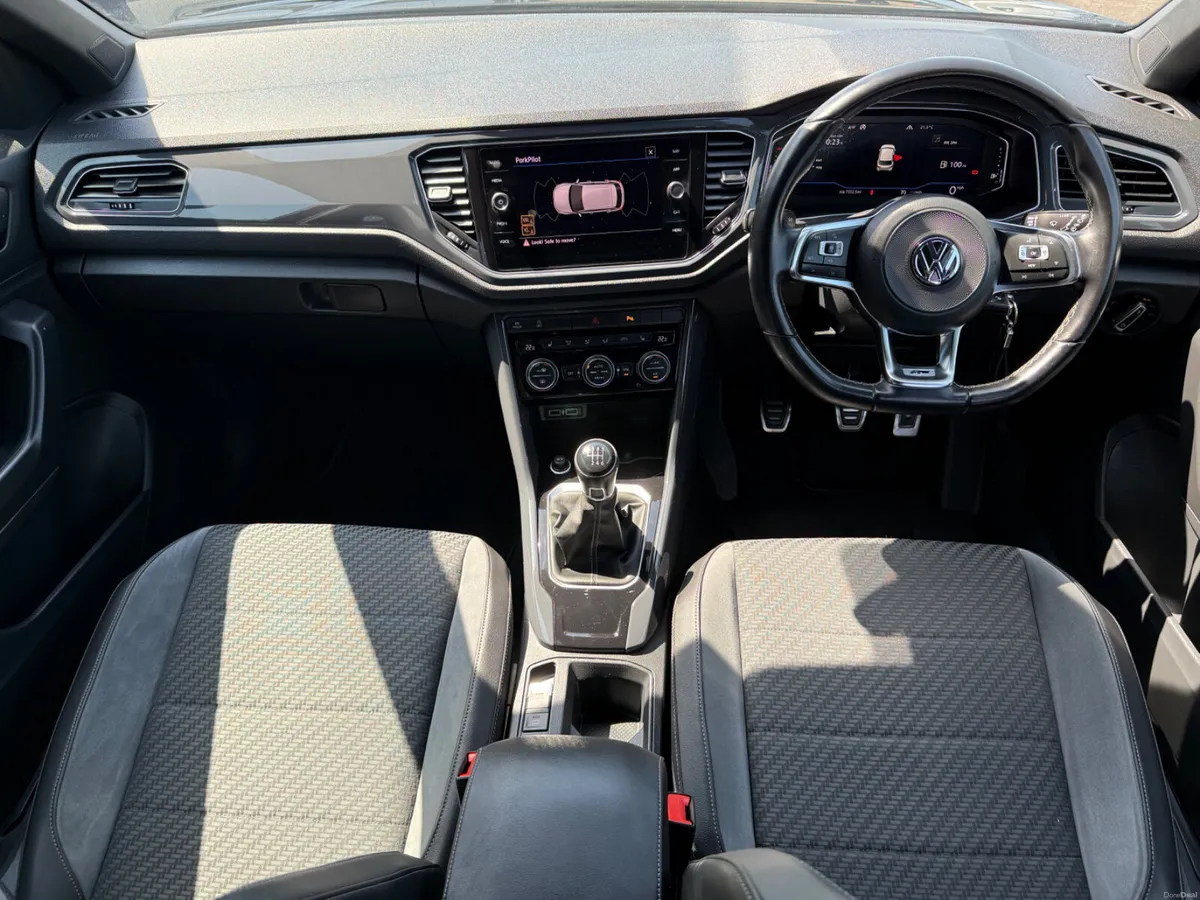 2019 Volkswagen T-Roc 1.6D R-Line - Image 3
