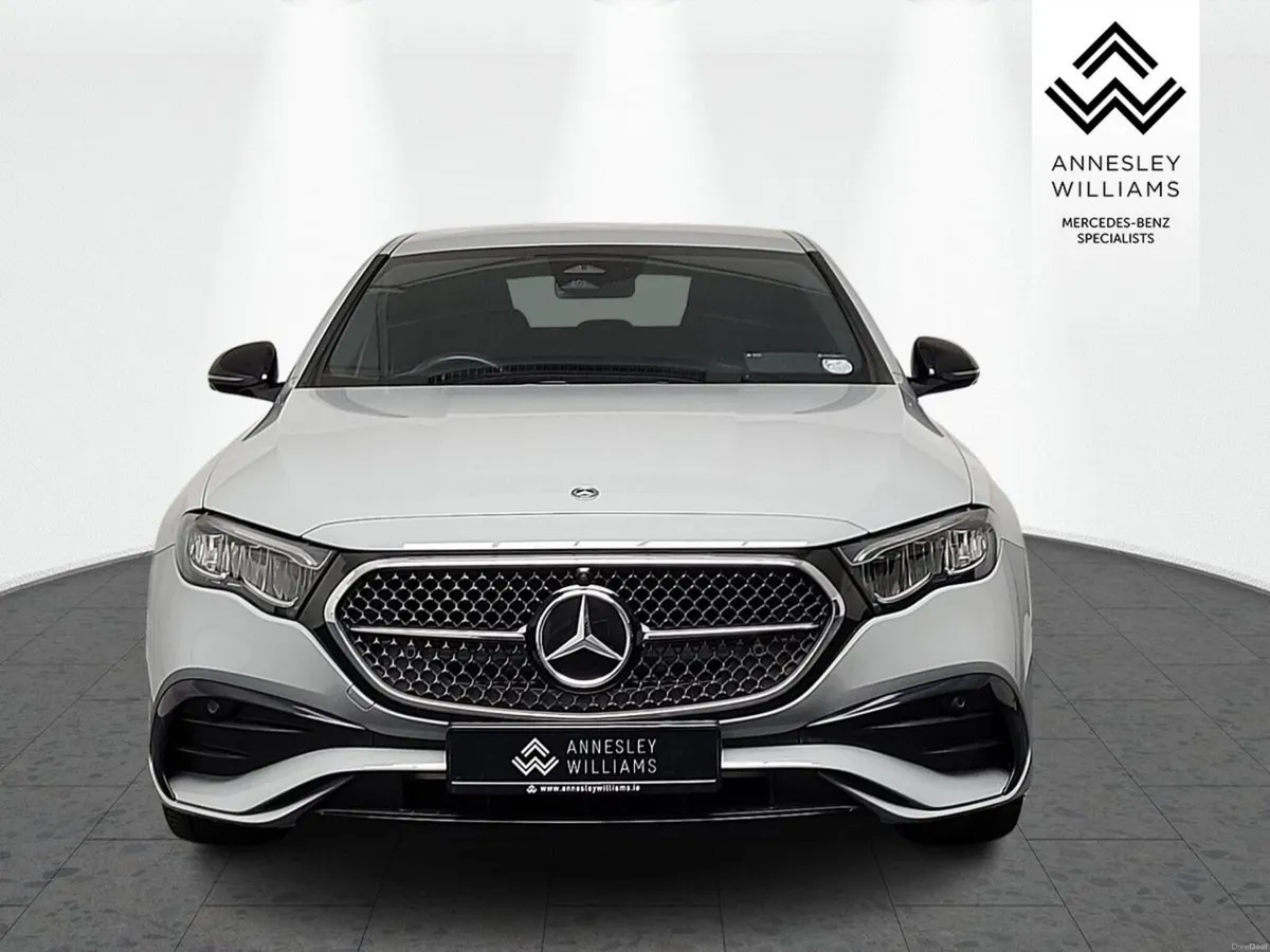 Mercedes-Benz E-Class E220d AMG Line Plus - Image 3
