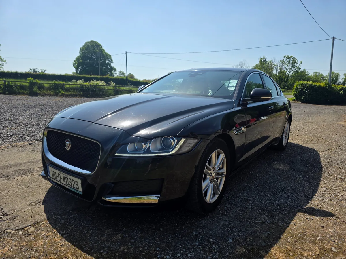Jaguar XF 2016 - Image 2