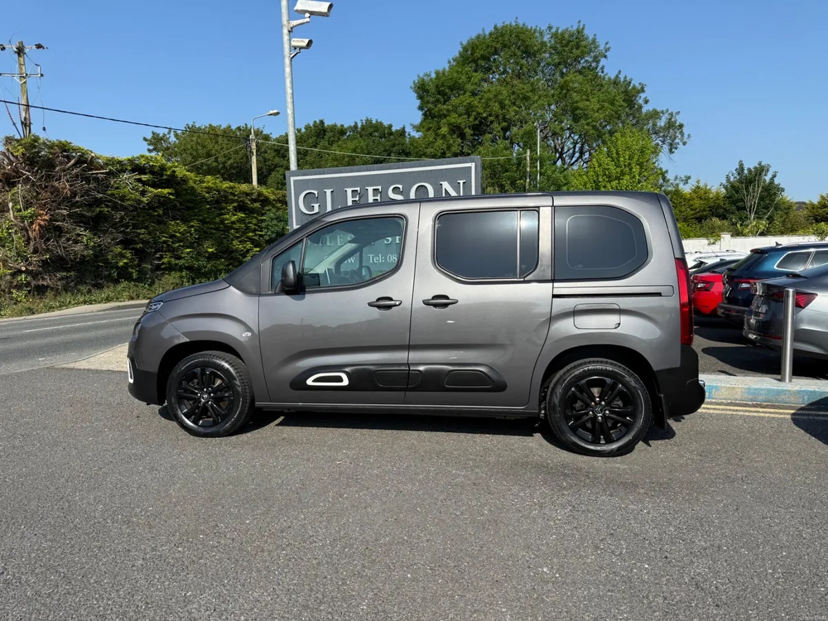 202 Citroen Berlingo 1.5 Diesel 5 Seater Automatic - Image 2