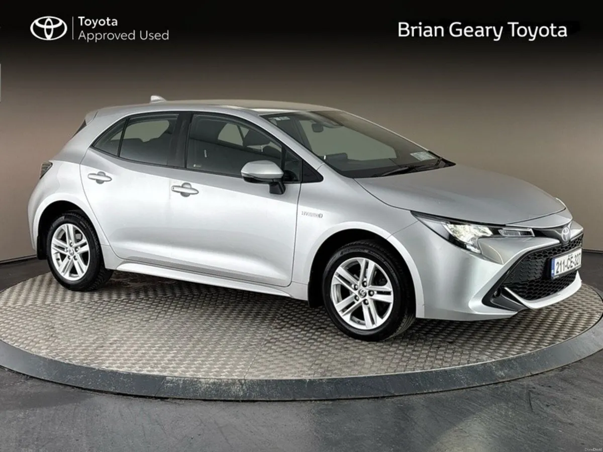 Toyota Corolla HYBRID LUNA H/B - Image 1