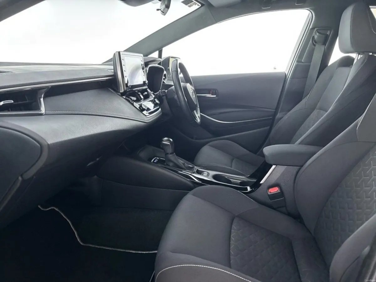 Toyota Corolla HYBRID LUNA H/B - Image 6