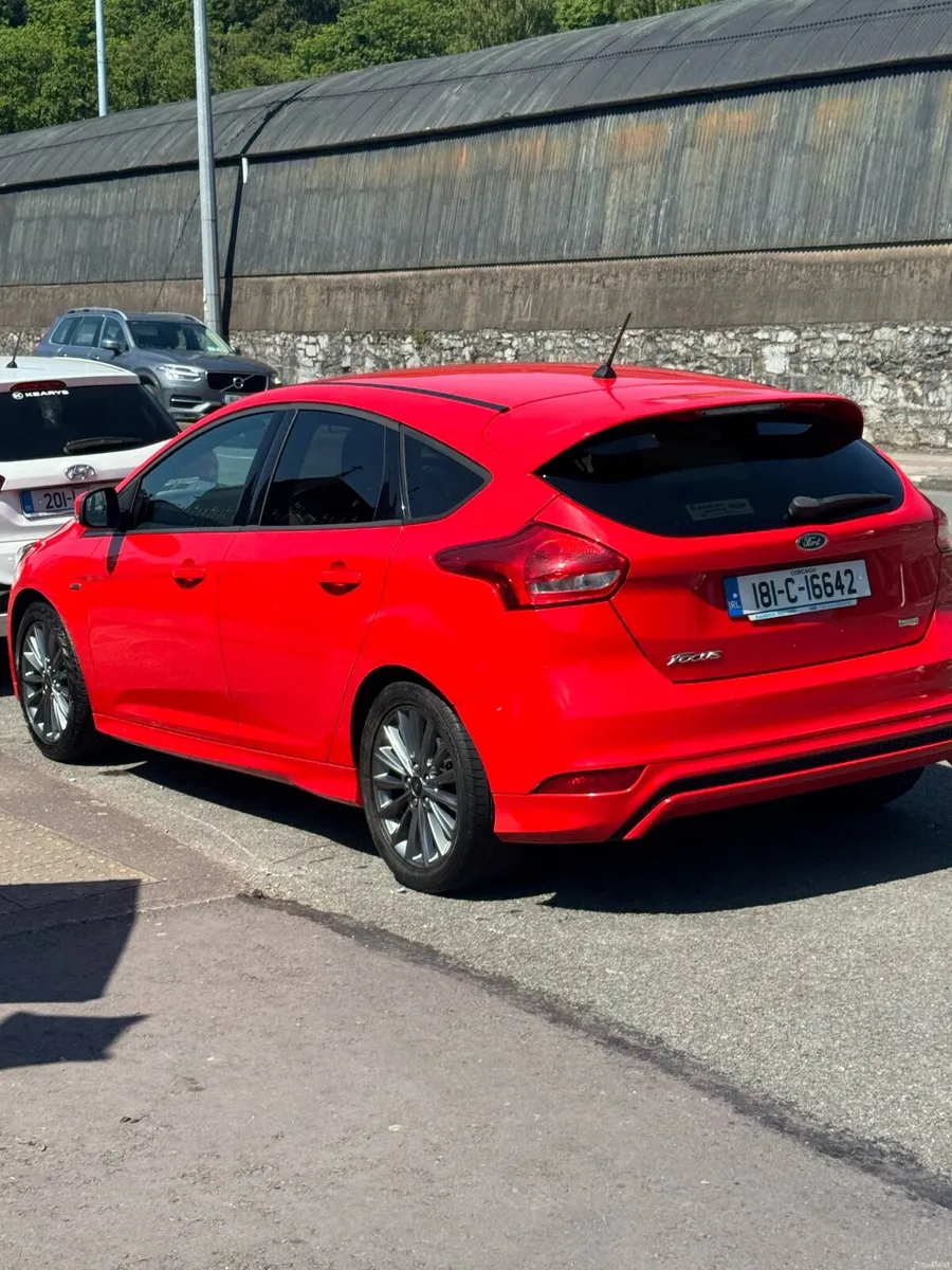 Ford Focus 1.0 EcoBoost - Image 1