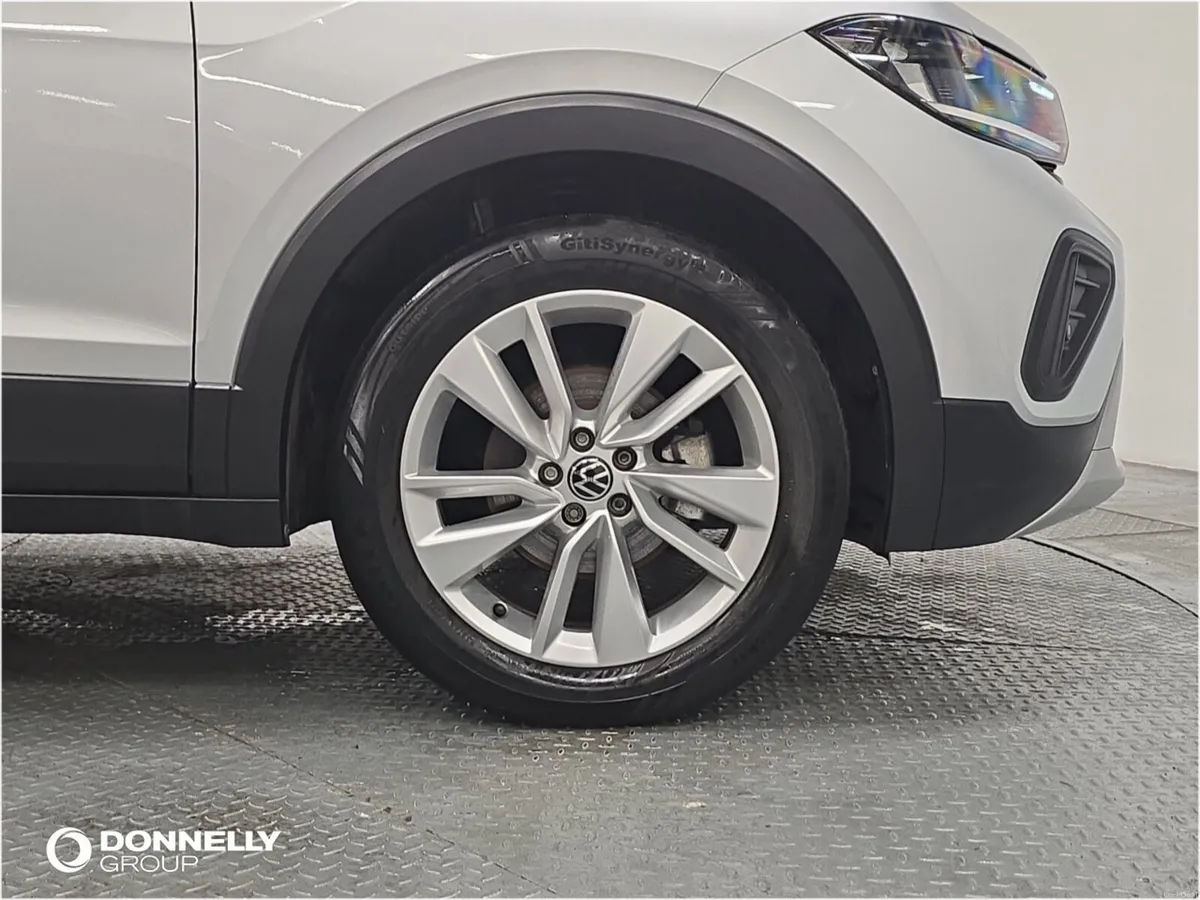 Volkswagen T-cross Estate Match - Image 5