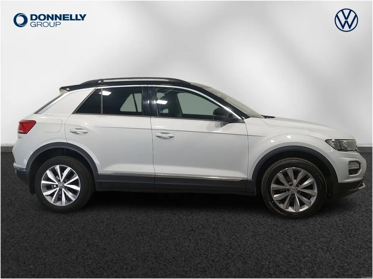 Volkswagen T-roc Hatchback Design - Image 4