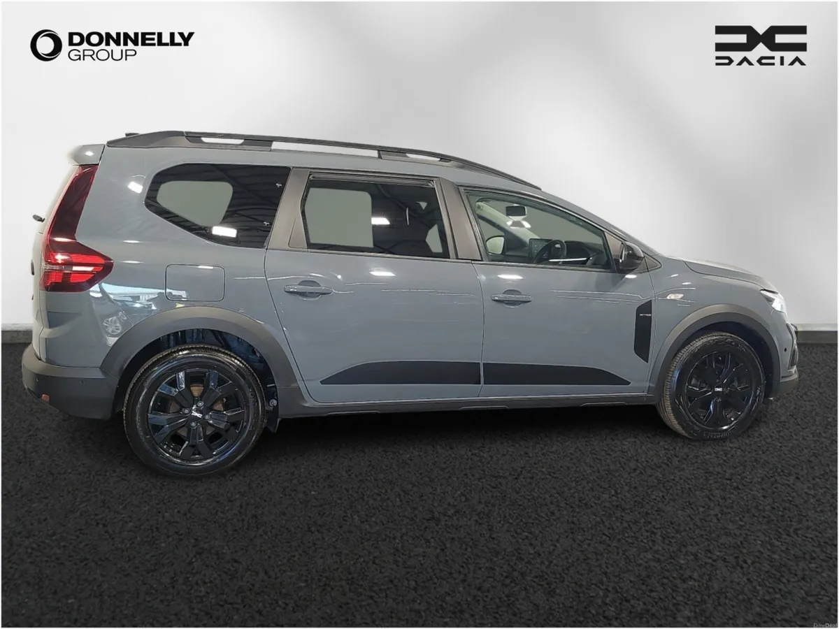 Dacia Jogger Estate Extreme SE - Image 3