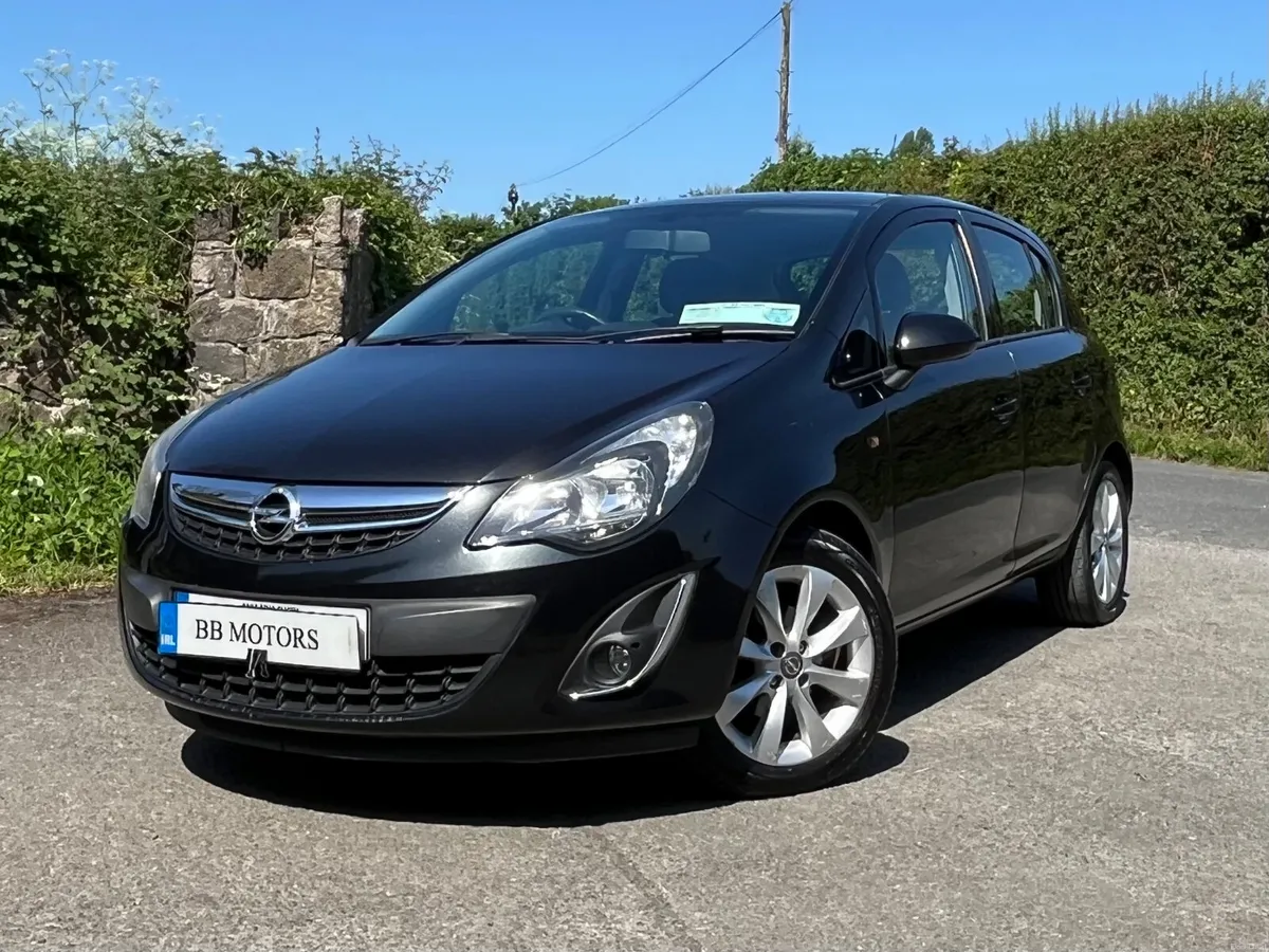 Opel Corsa 1.2 Excite - Image 2
