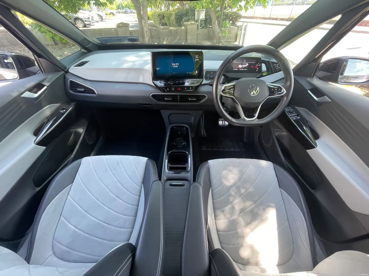 77KWH - APPLE PLAY-REVERSE CAMERA - 120TAX-NEW NCT - Image 3