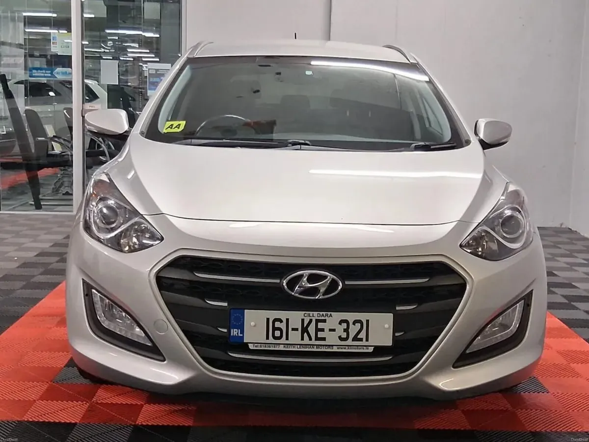 2016 Hyundai i30 **TOURER** - Image 4