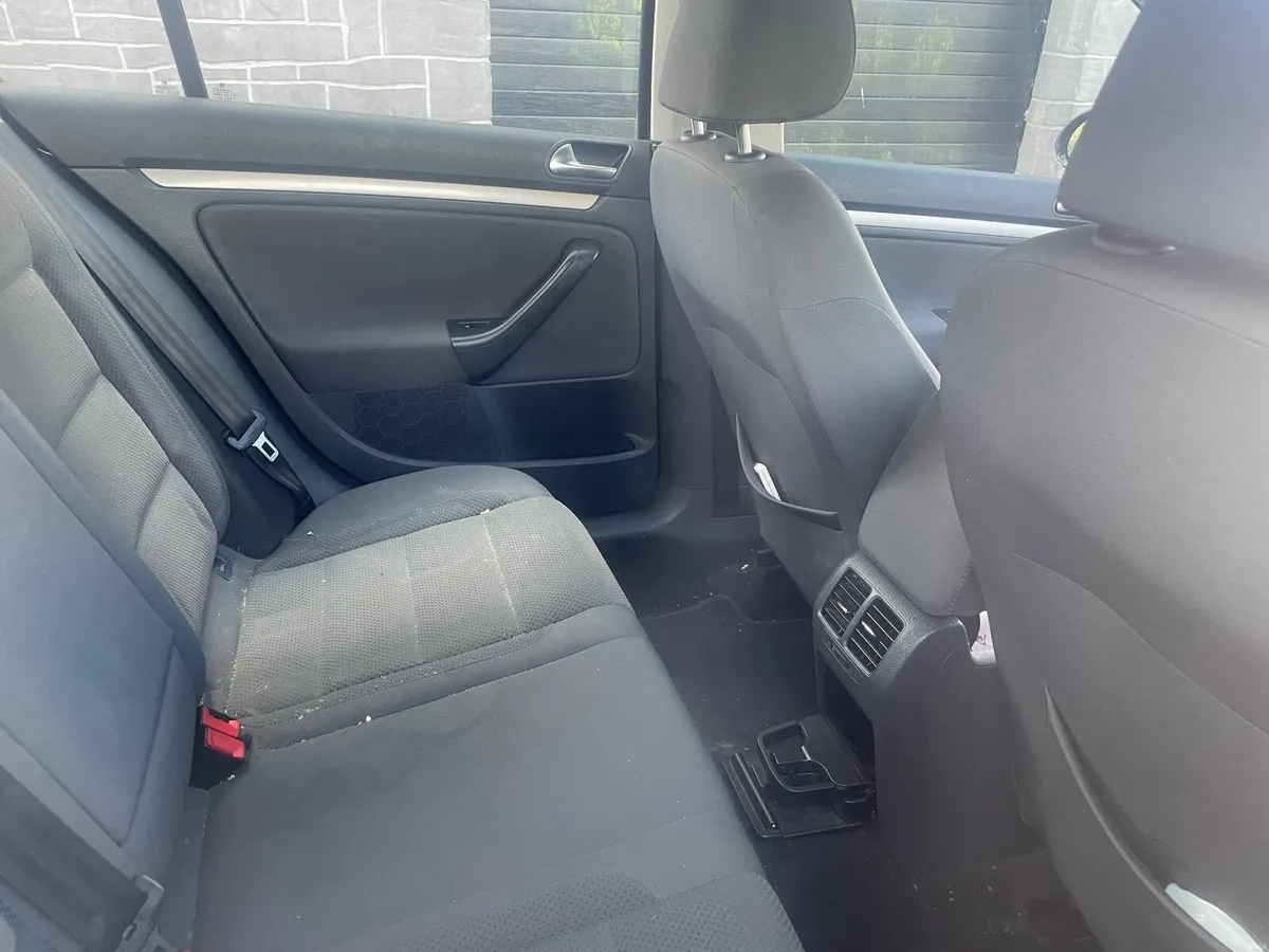 Volkswagen Golf 2008 - Image 3