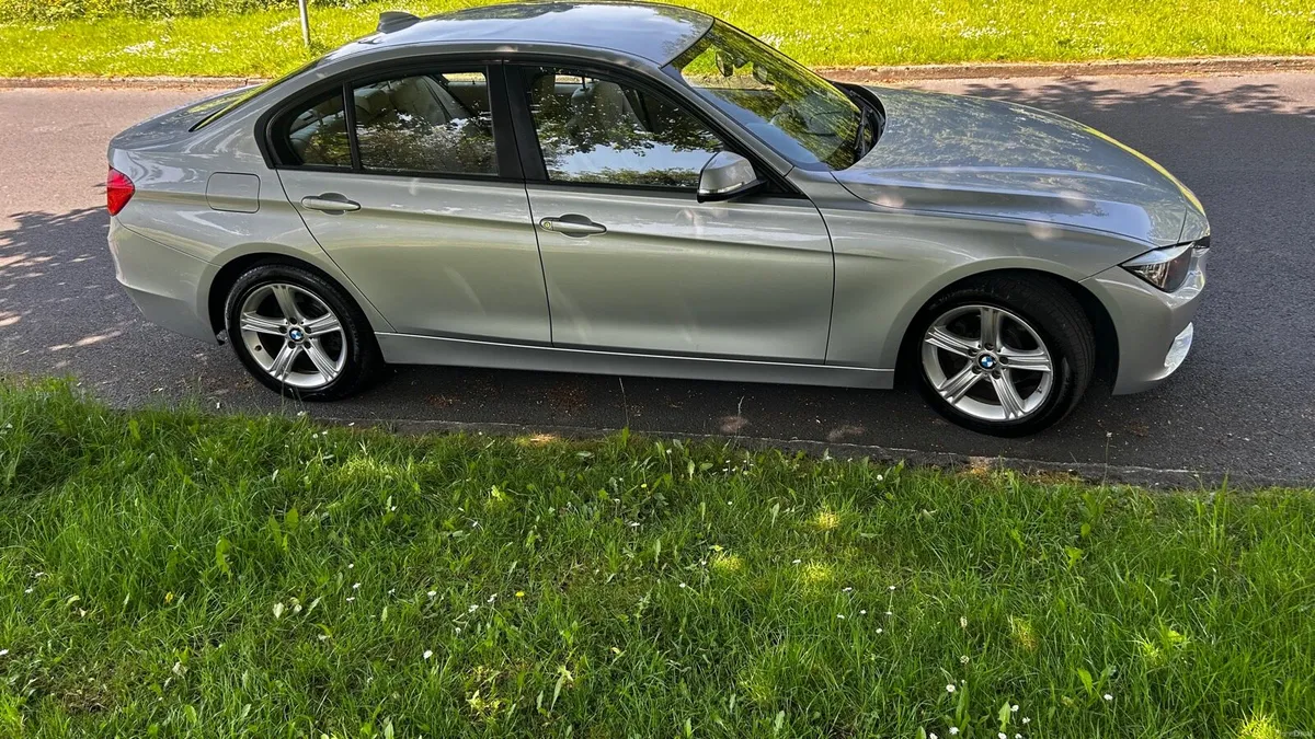 BMW 316 SE AUTOMATIC - Image 3