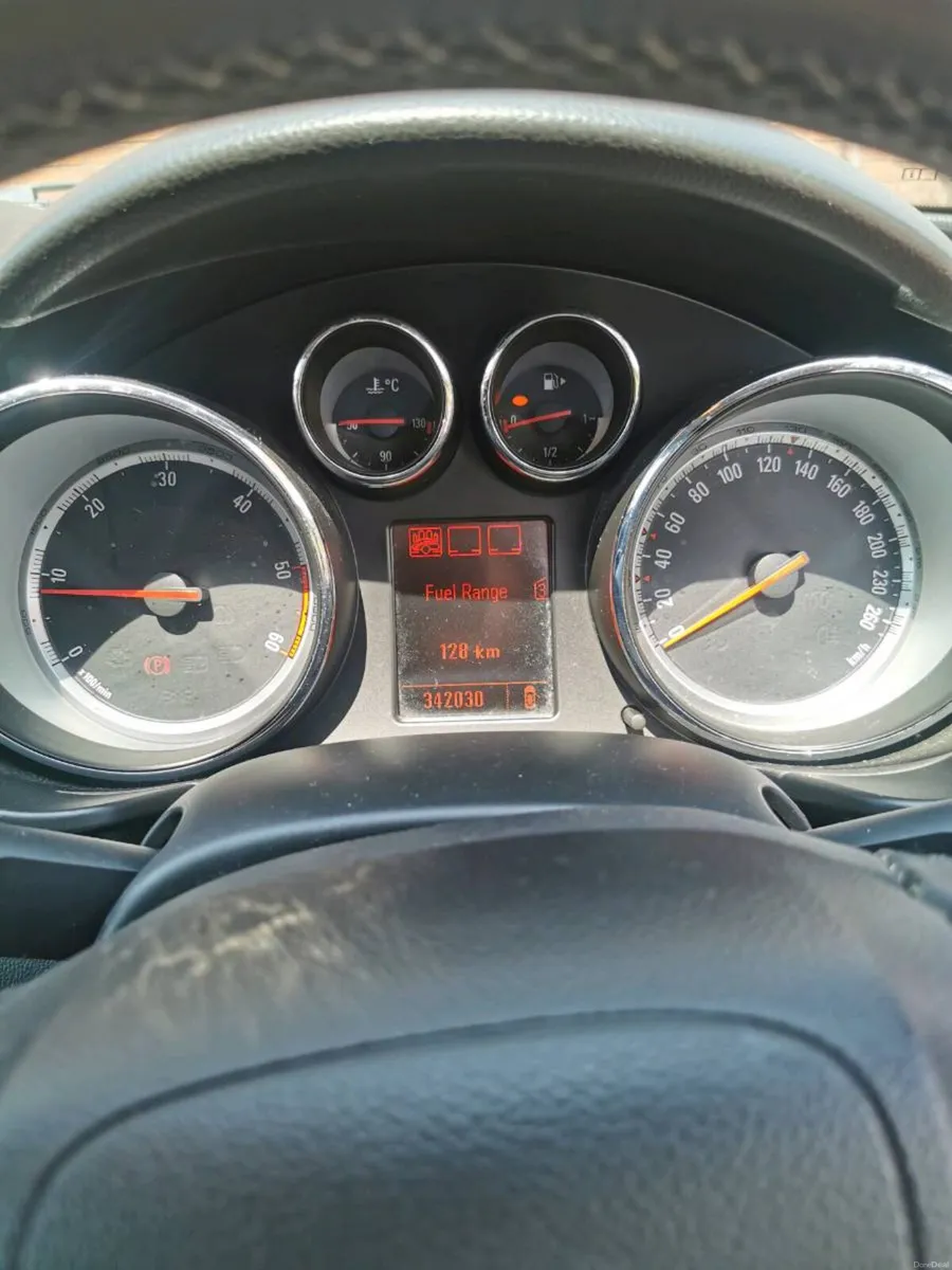 Opel Insignia (please read ad) - Image 2
