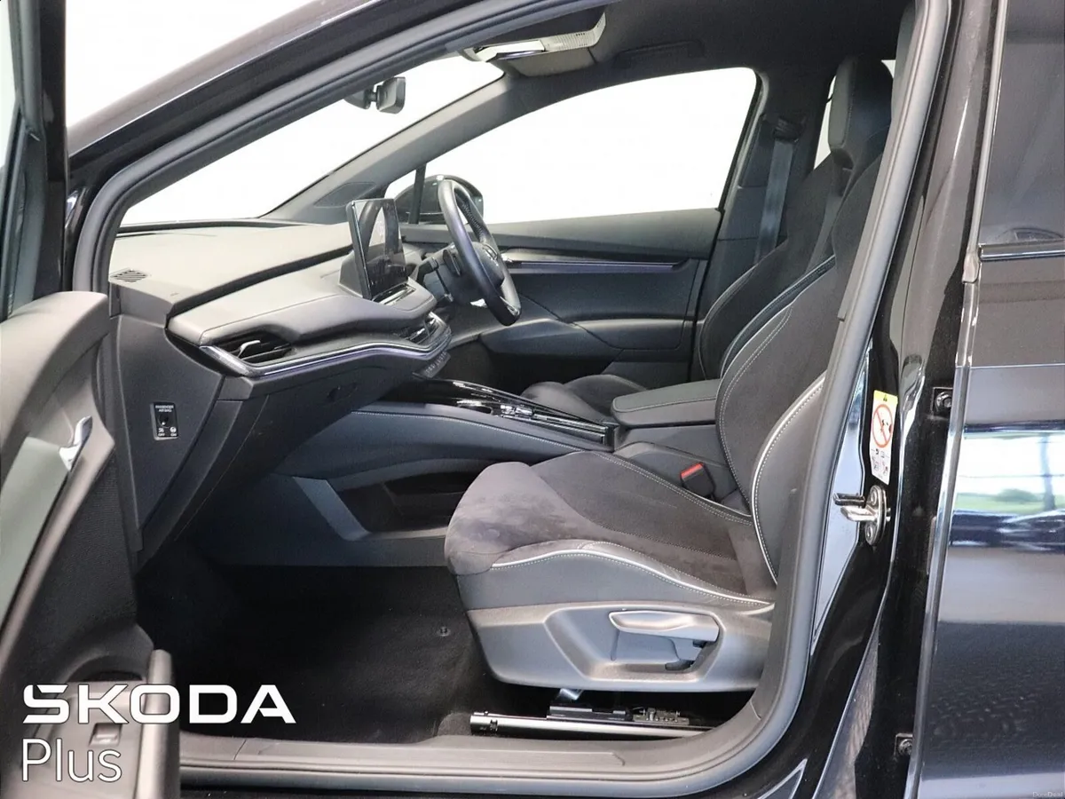Skoda Enyaq 80 IV SPORTLINE - Image 4