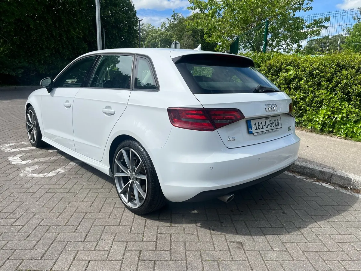 Audi a3 sport back 1.6 diesel - Image 3