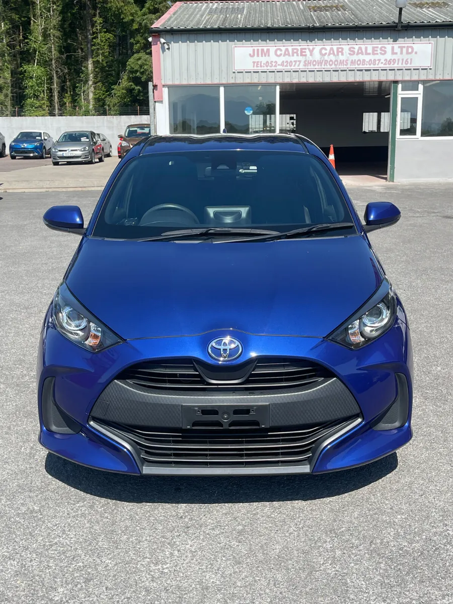 2022-2 Toyota Yaris - Image 2