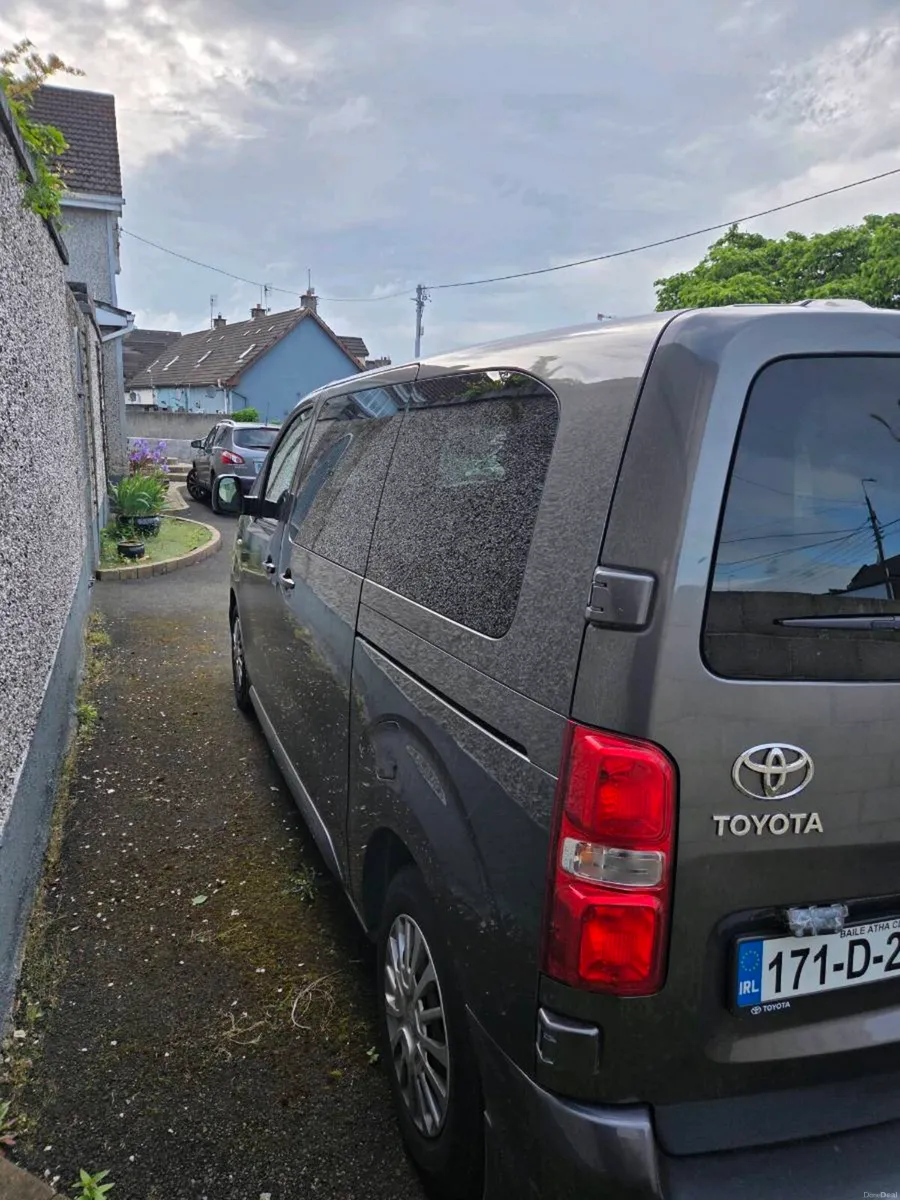 Toyota Proace PR VERSO 2.0D SHUTTLE M - Image 2