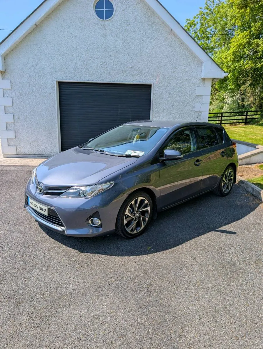 Toyota Auris  1.4D4D Sol - Image 1