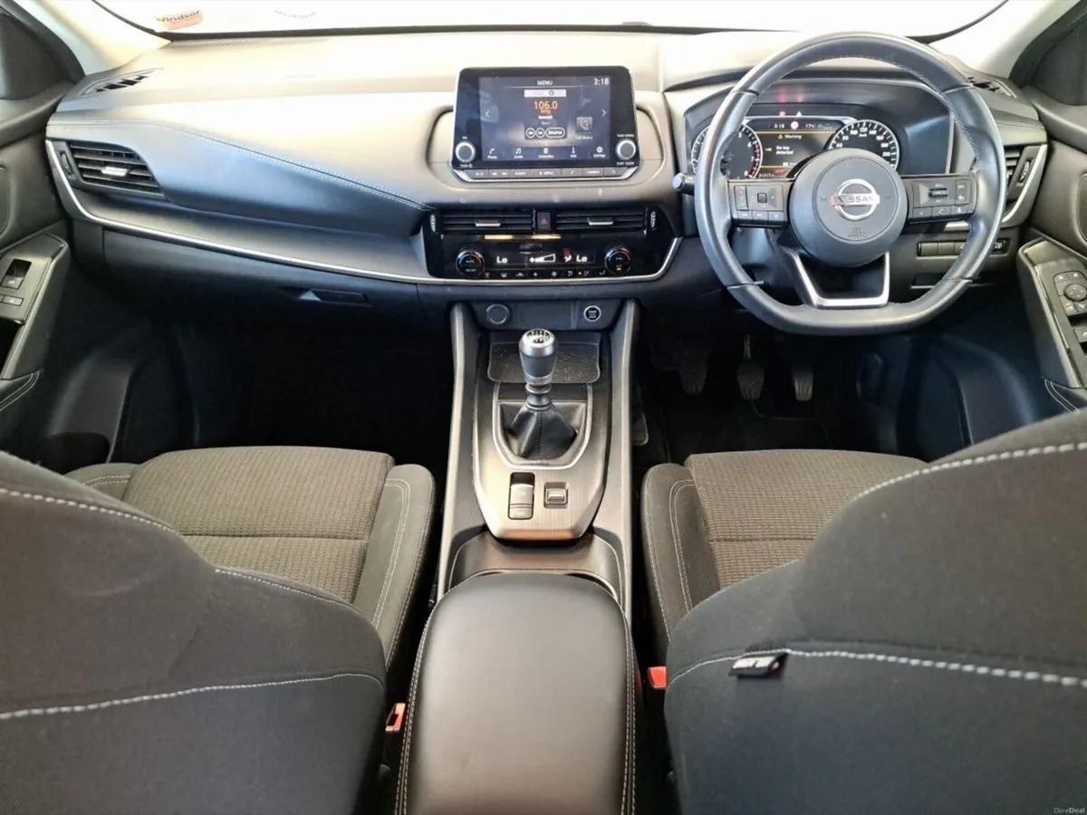 Nissan Qashqai 1.3 PET MILD HYBRID SV €3000 Scrapp - Image 3