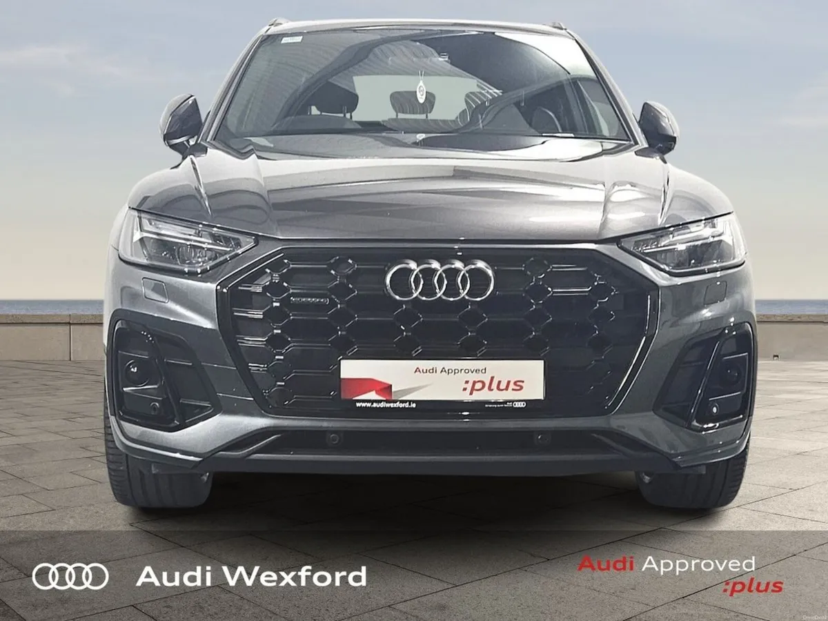 Audi Q5 40TDI Quattro 204 S-line ST *Black Edition - Image 3