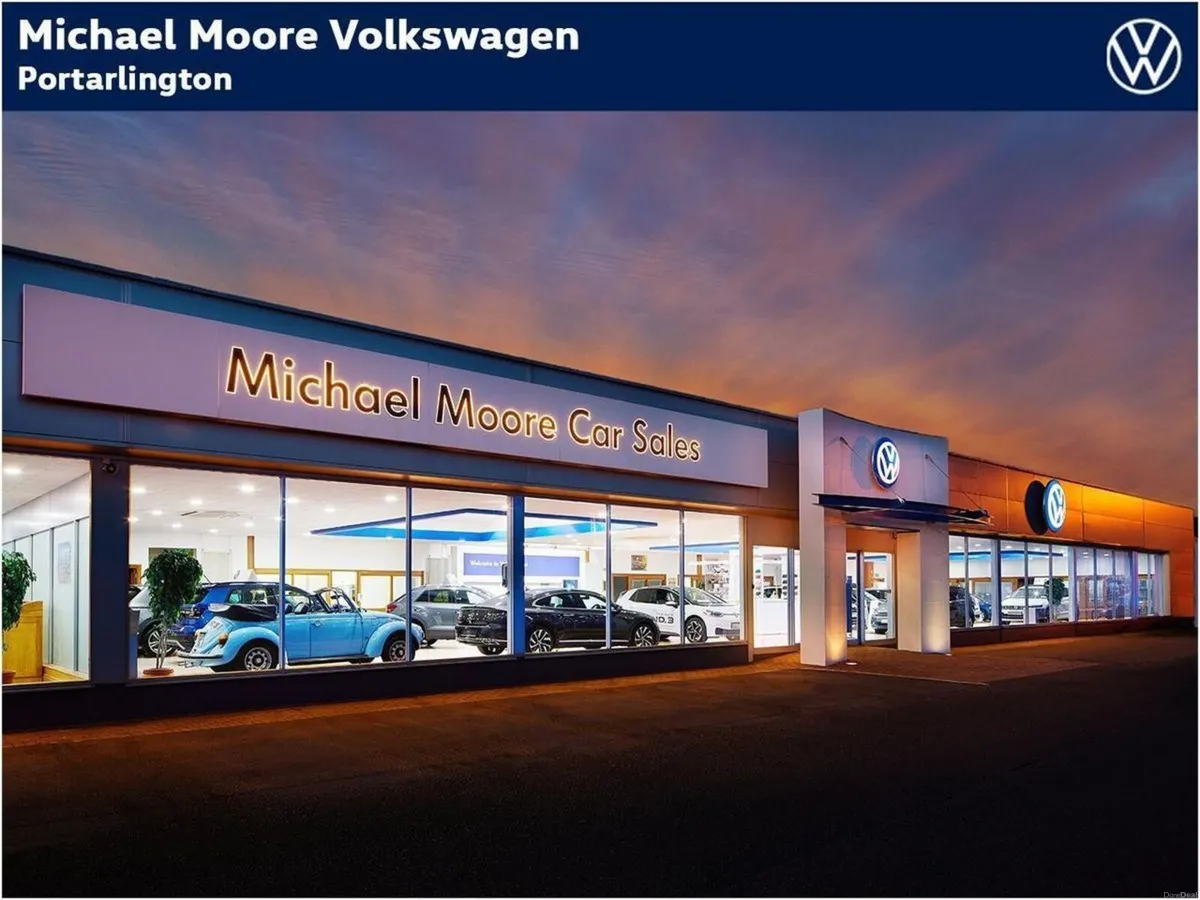 Volkswagen Golf GTI 50TH EDITION 320HP 2.0TSI - Image 4