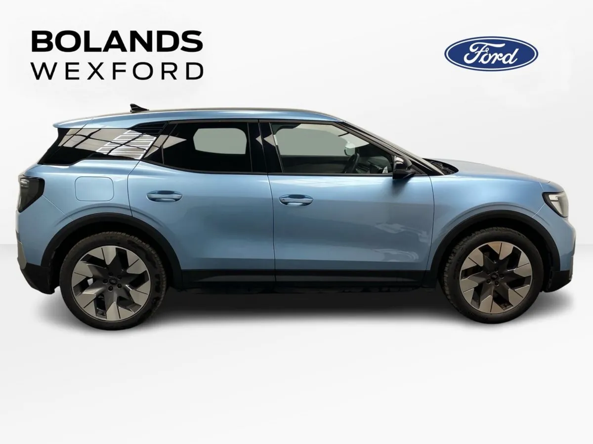 Ford Explorer Premium, 77kWh Extended Range. - Image 4