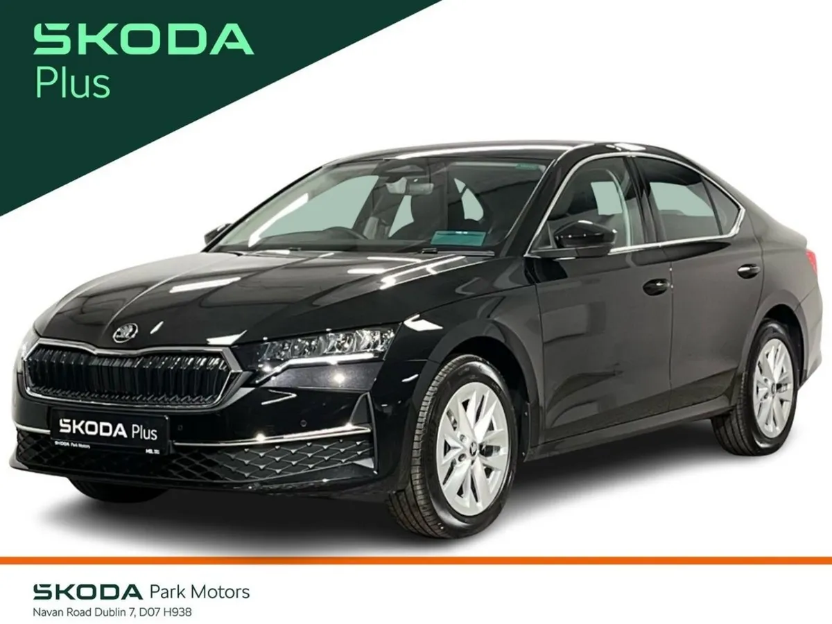 Skoda Octavia Selection 2.0TDI 115BHP - Reversing - Image 1