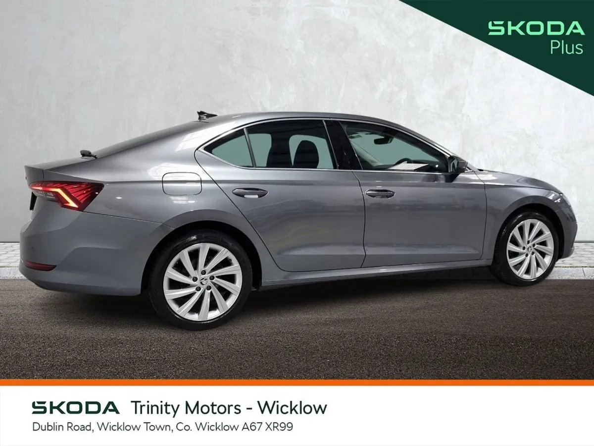 Skoda Octavia ** BEST VALUE ** DSG - AUTOMATIC ** - Image 3