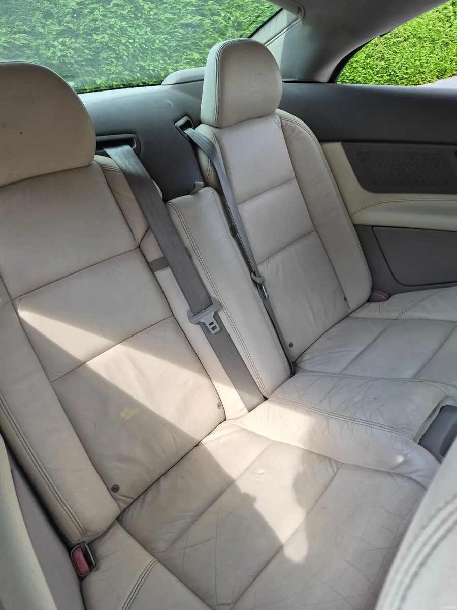Volvo C70 2007 - Image 1