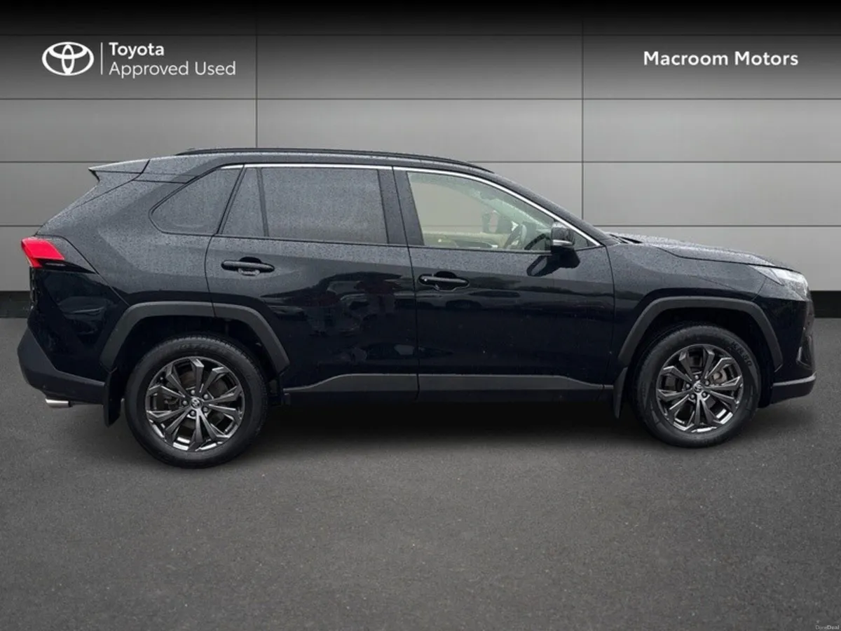Toyota RAV4 HYBRID PLATINUM FWD - Image 3