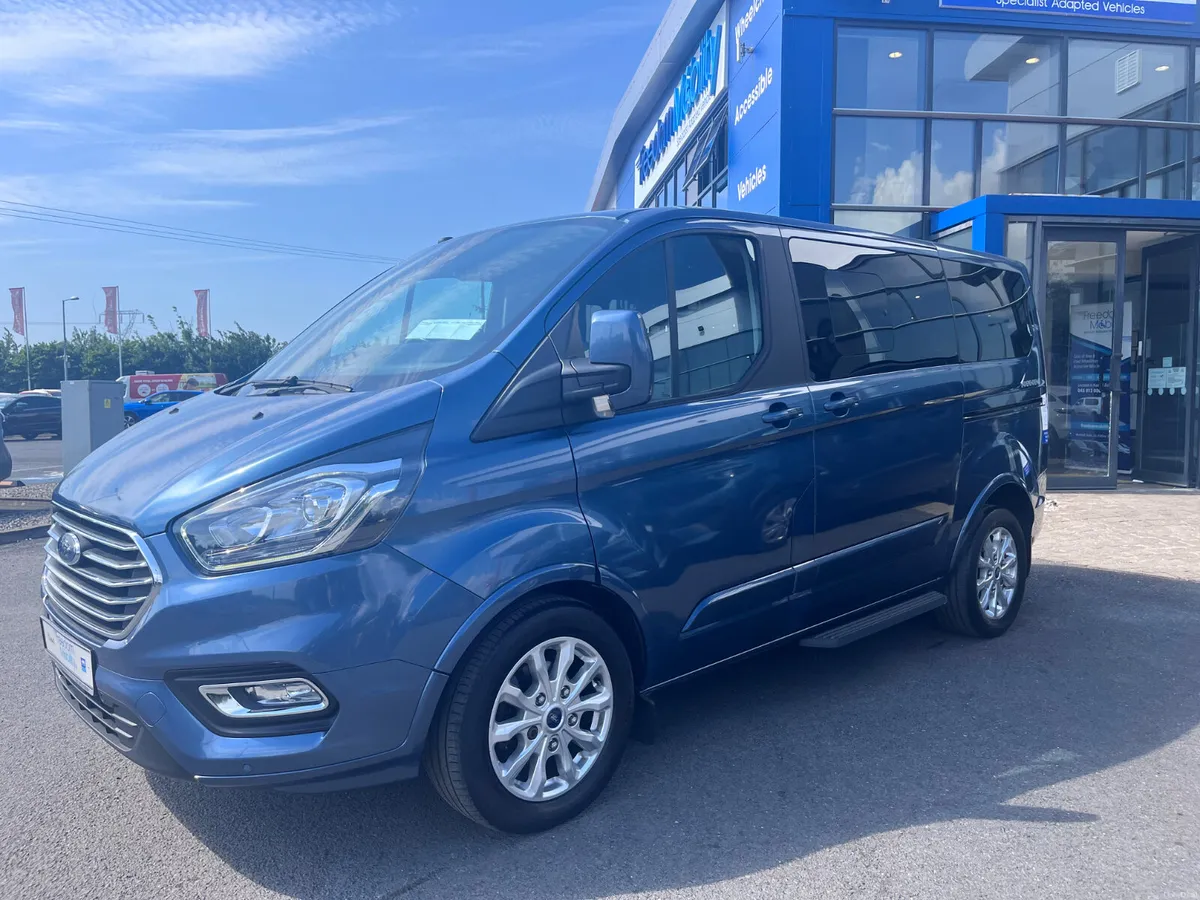 2019 Ford Tourneo Custom WAV - Image 3