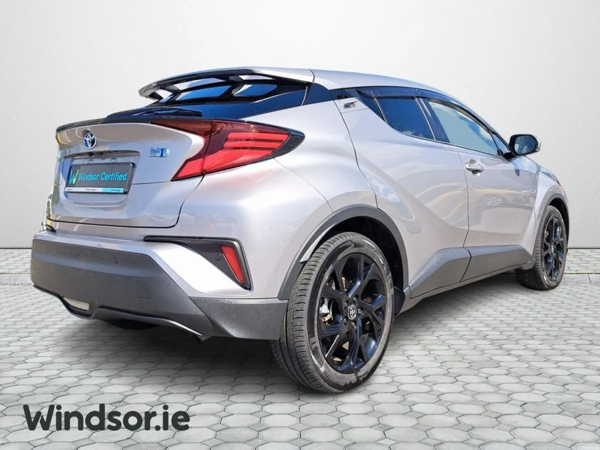 Toyota C-HR HYBRID AUTO G SAFETY+ - Image 3